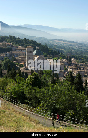 L'Italie, l'Ombrie, Assisi, la cathédrale San Rufino inscrite au Patrimoine Mondial de l'UNESCO Banque D'Images