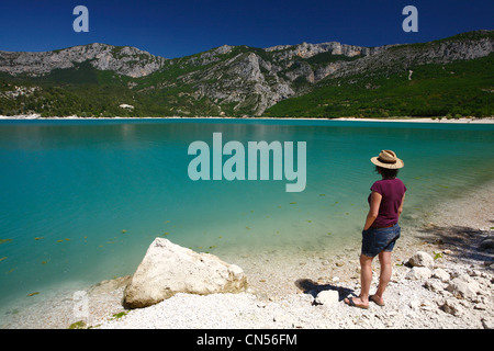 France, Alpes de Haute Provence, parc naturel régional du Verdon, Moustiers Sainte Marie, près du lac Banque D'Images