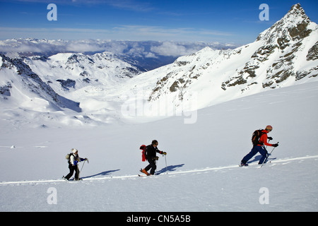 France, Savoie, Massif de La Vanoise, La Vallée de la Tarentaise, la station de ski 3 Vallées, Méribel, ski hors-piste sur le glacier du Banque D'Images