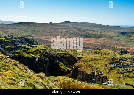 Kings Tor sur la bordure ouest de la Parc National de Dartmoor dans le Devon. Il a un certain nombre de carrières désaffectées situé autour du bord Banque D'Images