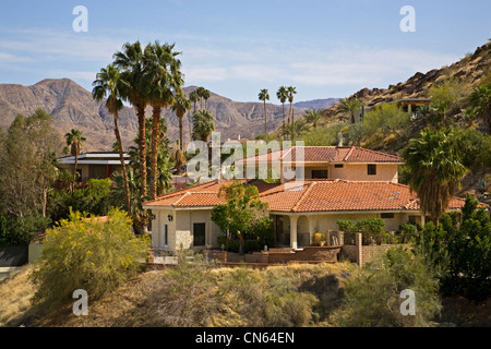 Cher maisons de l'architecture de la Mission de la Californie à Palm Springs, Californie Banque D'Images