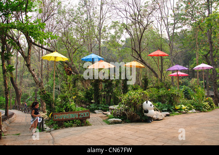 Entrée d'animal au zoo de Chiang Mai, Chiang Mai, la province de Chiang Mai, Thaïlande Banque D'Images