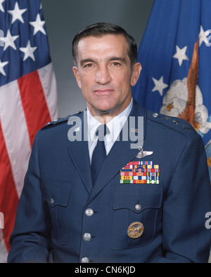 Portrait : US Air Force (USAF) Lieutenant-général (Lgén) Robert C. Oaks (découvert) Banque D'Images