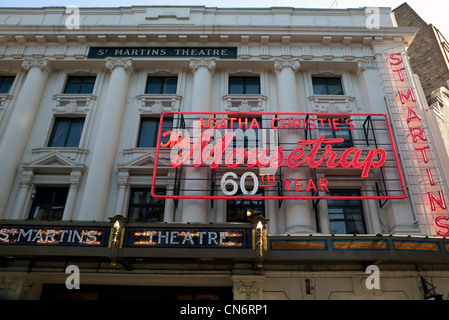 60e anniversaire de The Mousetrap au St Martin's Theatre, Londres Banque D'Images