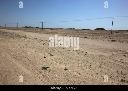 Einsame Straße durch das leere Viertel', 'ar-rub al-Khali, Oman Banque D'Images