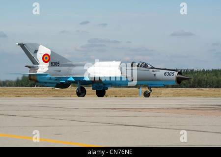 Force aérienne roumaine en avion de chasse MIG-21 à l'air show de Kecskemet Banque D'Images