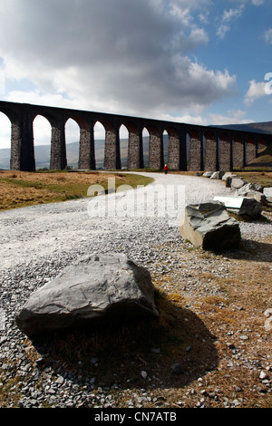 Le viaduc de Ribblehead Blea Moor dans le North Yorkshire, Angleterre Parc National Banque D'Images