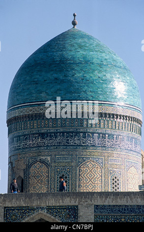 L'une des coupoles de l'carrelage Mir-i-Arab Madrassah, Boukhara, Ouzbékistan, l'Asie centrale Banque D'Images