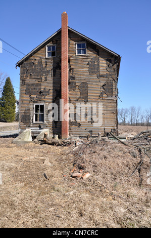 Ancienne ferme en bois dans l'est de la Pennsylvanie Banque D'Images