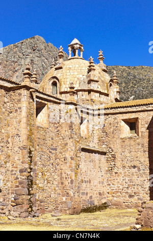 Le Pérou, Puno province, Pukara, la cathédrale Banque D'Images