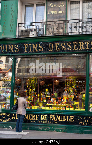 France, Paris, Rue du Faubourg Montmartre (rue de Paris), un la mere de famille, la plus ancienne confiserie dans Banque D'Images