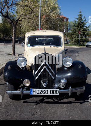 Citroen, voiture, ancienne, anciennes, icône, des transports, de l'âge, 30, classic, moteur, belle Banque D'Images