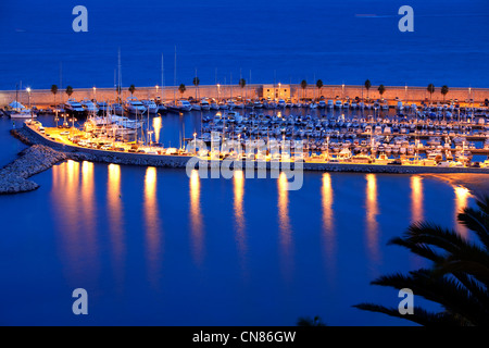 France, Alpes Maritimes, Menton, le Vieux Port Banque D'Images