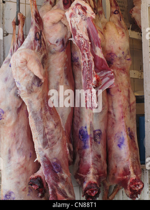 L'extérieur des carcasses de boucherie dans Addis Abeba, Ethiopie Banque D'Images