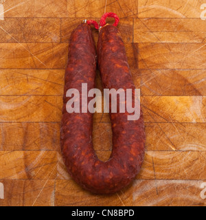 Saucisson Chorizo isolated on a white background studio. Banque D'Images