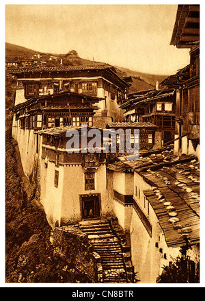 D'abord publié 1914 Bhoutan Résidence Château King Jong Tongsa dzong trongsa Asie Bhoutan Banque D'Images