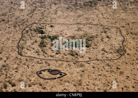 Règlement en terre Masaï, vue aérienne, Malambo, région d'Arusha, Tanzanie Banque D'Images