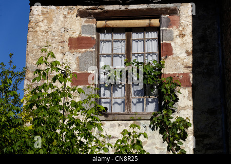 France, Limousin, vallée de l'Auvezere, Segur le Chateau, étiqueté Les Plus Beaux Villages de France (Les Plus Beaux Villages de Banque D'Images