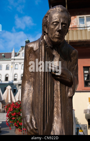 La Slovénie, Ljubljana, capitale de la Slovénie, de la statue de Gustav Mahler, compositeur autrichien, pianiste et chef d'orchestre (1860-1911) Banque D'Images