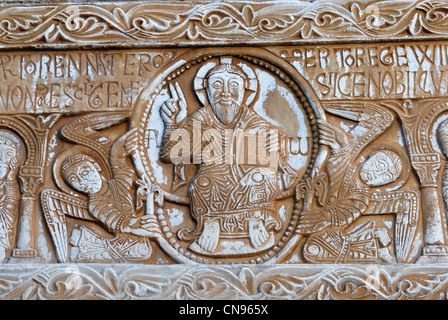 France, Pyrénées Orientales, Saint Genis des Fontaines, linteau, Romane Banque D'Images