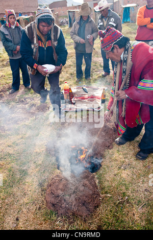 Le Pérou, Cuzco province, Huasao, classé village touristique mystique, les shamans (curanderos), offres de cérémonie dédiée à Banque D'Images