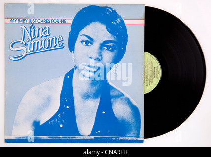 Couverture de l'album compilation vinyle My Baby Just Cares For Me de Nina Simone, publié sur Charly Records Banque D'Images