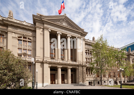 Bâtiment de la Cour suprême chilienne ; Palais de Justice ; tribunales de justicia, à Santiago de Chile Banque D'Images