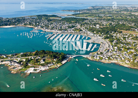 France, Morbihan, La Trinite Sur Mer, marina (vue aérienne) Banque D'Images