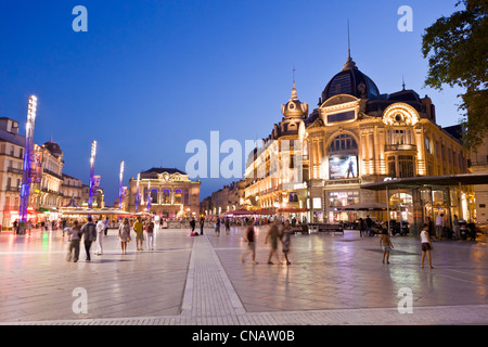 La France, Hérault, Montpellier, centre historique, l'Ecusson, Place de la Comédie (Place de la Comédie) Banque D'Images