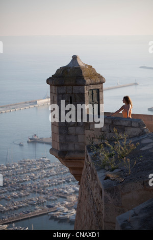 Woman admiring View from Castle Banque D'Images