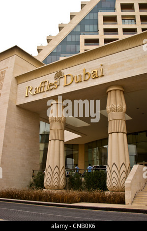 De style égyptien à l'extérieur de l'Hôtel Raffles, Dubaï, Émirats Arabes Unis Banque D'Images