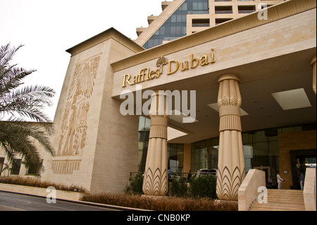 De style égyptien à l'extérieur de l'Hôtel Raffles, Dubaï, Émirats Arabes Unis Banque D'Images