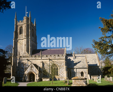 Avebury WI St James''église vue depuis le sud Banque D'Images