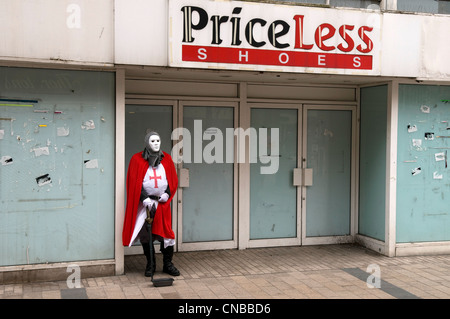 Royaume-uni, Irlande du Nord, Belfast, l'homme habillé dans le centre-ville Banque D'Images