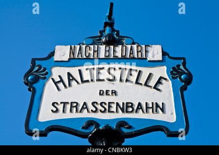 L'Autriche, Vienne, le centre historique classé au Patrimoine Mondial par l'UNESCO, Karlsplatz, station de tramway Banque D'Images