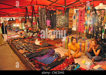 Marché de nuit de Luang Prabang, Sisavangvong Road, Luang Prabang, Laos, Luang Prabang Province Banque D'Images