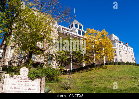 Célèbre Hôtel Crescent à Eureka Springs, Arkansas, le luxe ultime lorsqu'il a été construit en 1886, est connu pour les fantômes. Banque D'Images