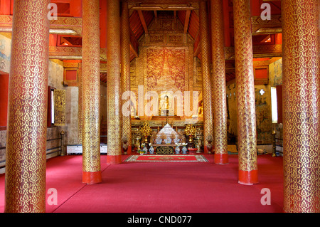 Temple Hall bouddhiste, Temple Wat pra Sing, Chiang Mai, Thaïlande Banque D'Images