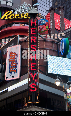 Hershey's store au 1593 Broadway à Manhattan, New York. Banque D'Images