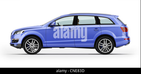 Voiture bleue, VUS de luxe. Isolé sur fond blanc. With clipping path inclus. Banque D'Images