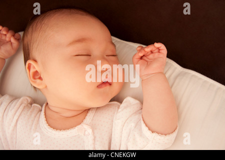 Sleeping newborn baby Banque D'Images