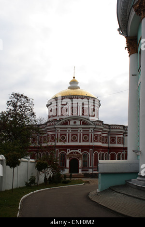 Église de la résurrection dans le monastère Znamensky Banque D'Images