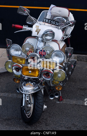 1963 Lambretta TV 175 scooter décoré dans un style années 60, mod. Banque D'Images