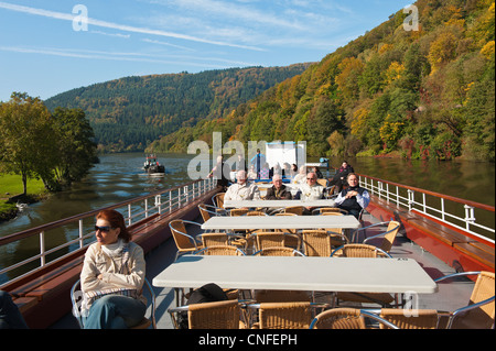 Croisière sur le Neckar, Allemagne. Banque D'Images