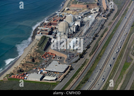 Vue aérienne au-dessus de la centrale nucléaire de San Onofre Côte du Pacifique Californie Banque D'Images