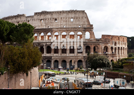 Vue sur la ville de Rome, Italie avec de vieux bâtiments, monuments, art. Roma, Italia, l'Europe. Colisée, Colisée, Colisée Banque D'Images