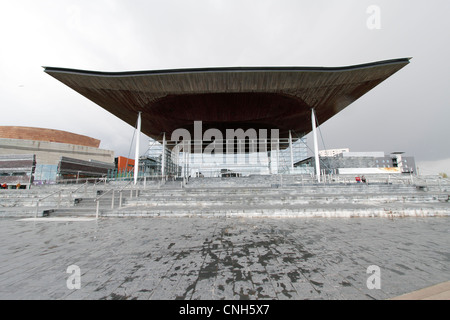 Bâtiment de l'assemblée galloise - Docks de Cardiff - dockland revitalisé appuient maintenant de nouvelles affaires Banque D'Images