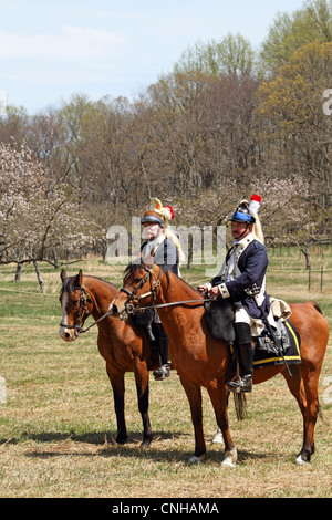 Un soldat de l'Dragoon monté de l'armée continentale américaine au cours d'une reconstitution faite à Jockey Hollow - Parc National de Morristown, NJ Banque D'Images