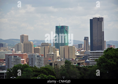 Vue sur la ville de l'Union Buildings gardens, Meintjieskop, Pretoria, la Province de Gauteng, Afrique du Sud Banque D'Images