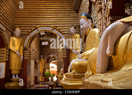 Détail de la décoration du temple, Thanboddhay Paya, Monywa, Birmanie. Le Myanmar. Thambuddhei Banque D'Images